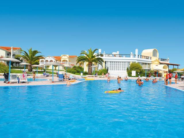 Corfu Sea Gardens Hotel Kávos Exteriör bild