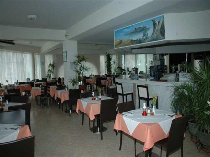 Corfu Sea Gardens Hotel Kávos Exteriör bild